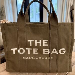The tote bag large